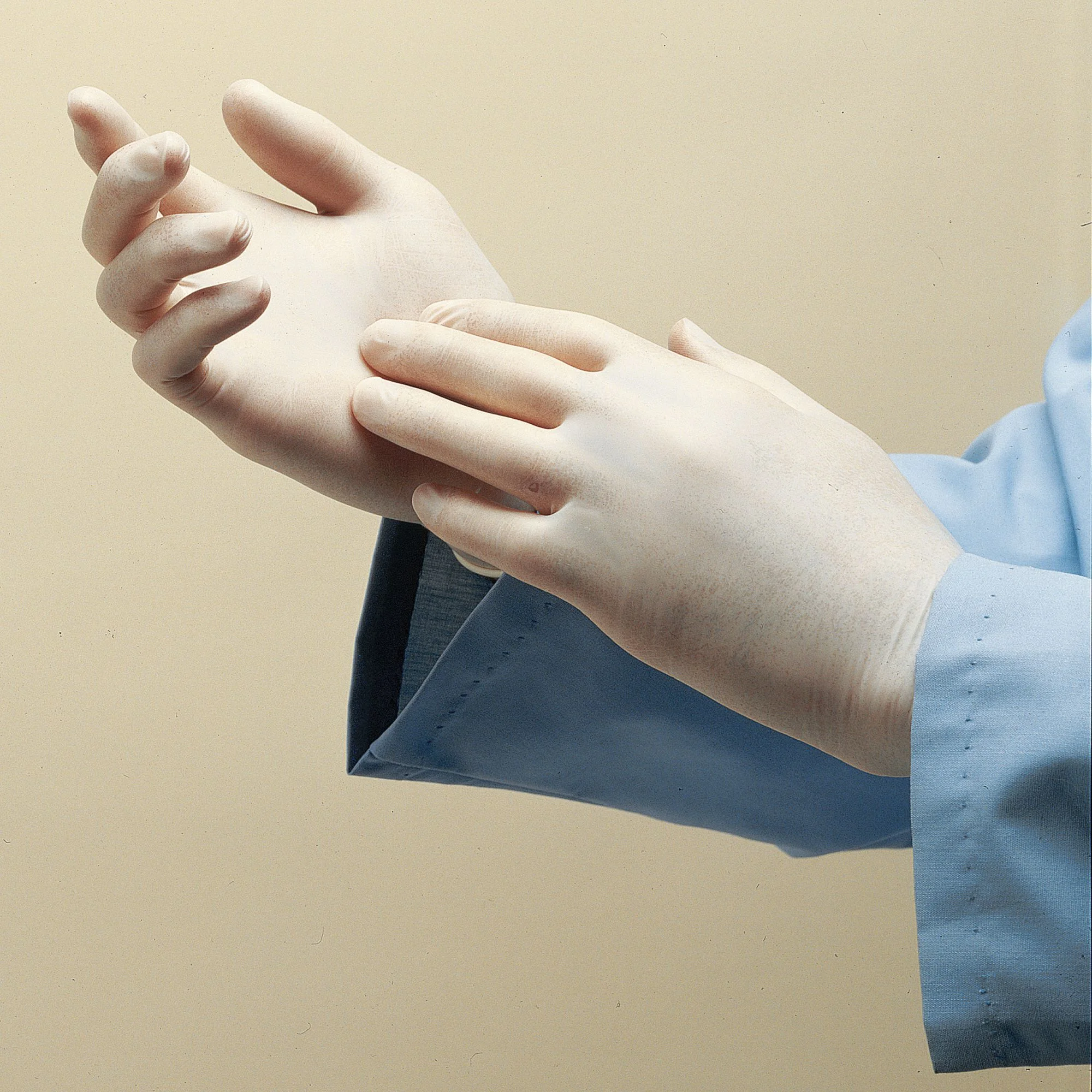 Disp Gloves